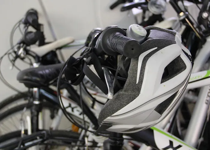 شباب هيستريا بيت شباب كوبر