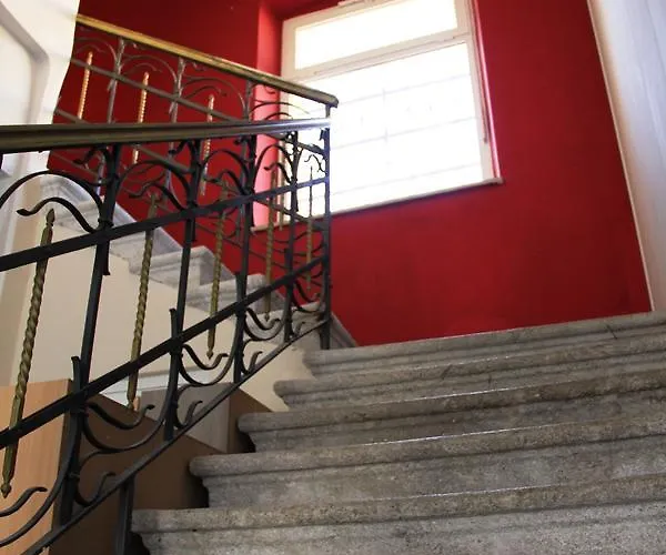 شباب هيستريا بيت شباب