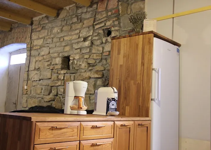 شباب هيستريا