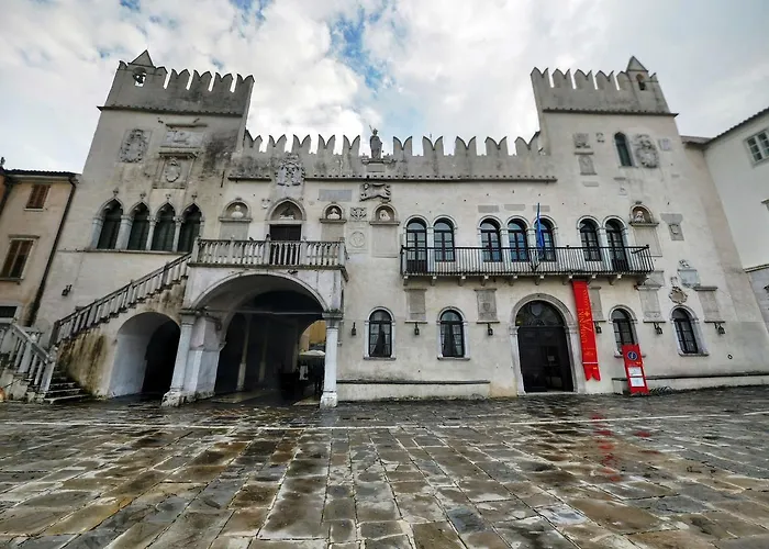 ホステル ヒストリア *