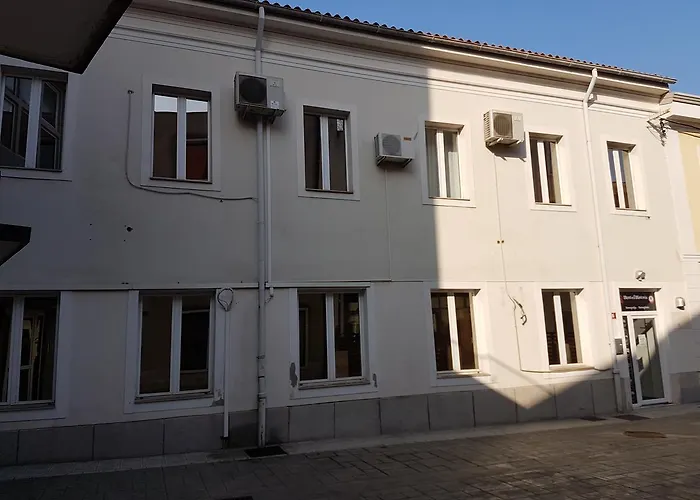 شباب هيستريا بيت شباب *